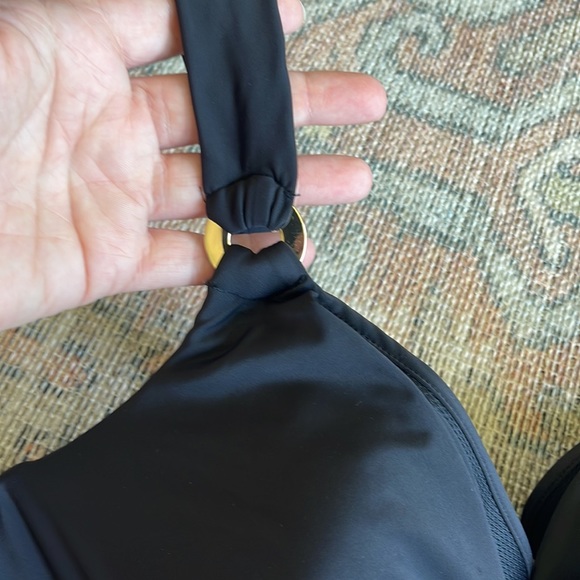 Miraclesuit Underwire Plunge Bra Top - Picture 6 of 7